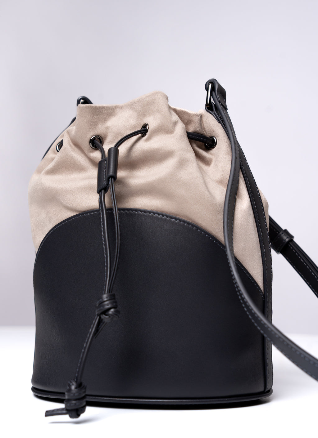 416 Bucket Cross Body