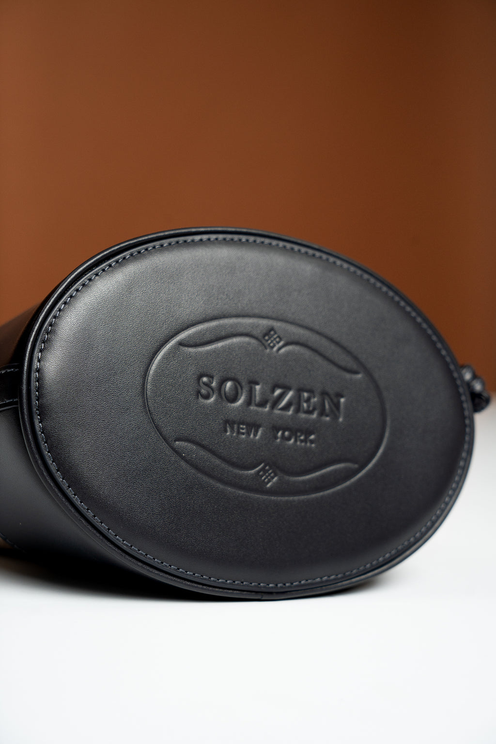 416 Bucket Cross Body