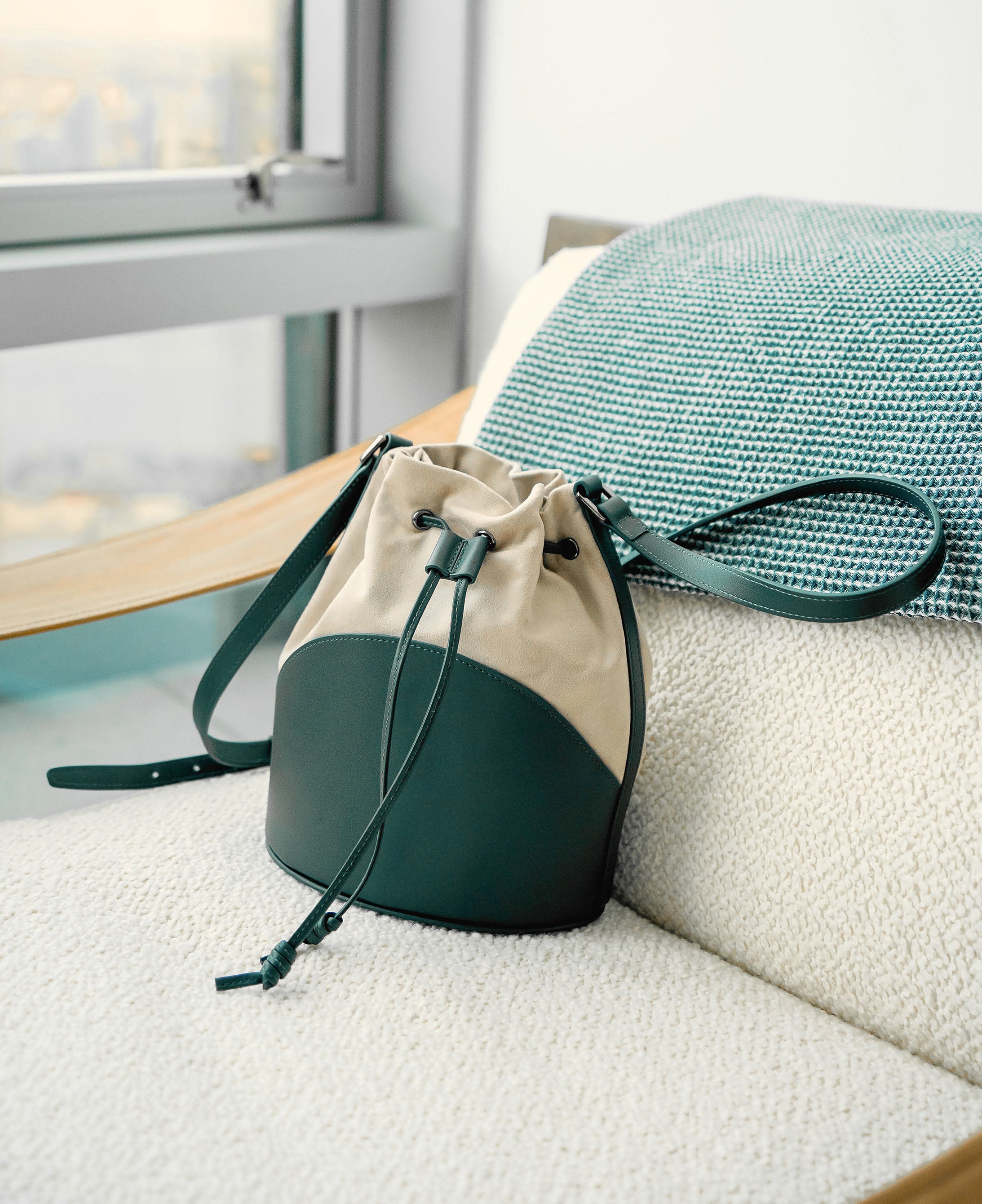 416 Bucket Cross body